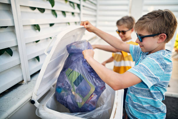 Commercial Cleanout Services in Walford, IA